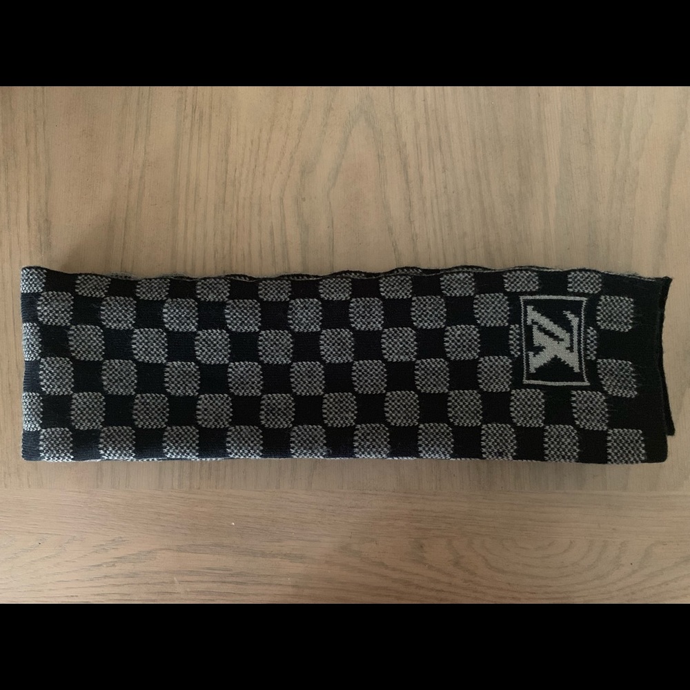 Louis Vuitton Scarf